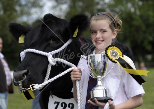 Young handler Winner Sarah Machett